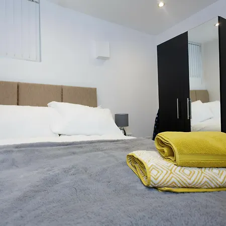 Vine House Apartment