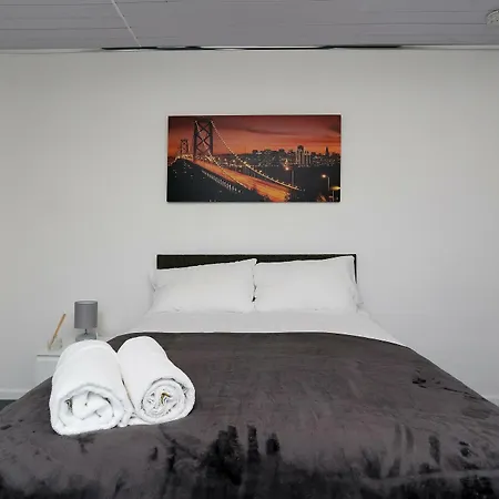 Vine House Apartment